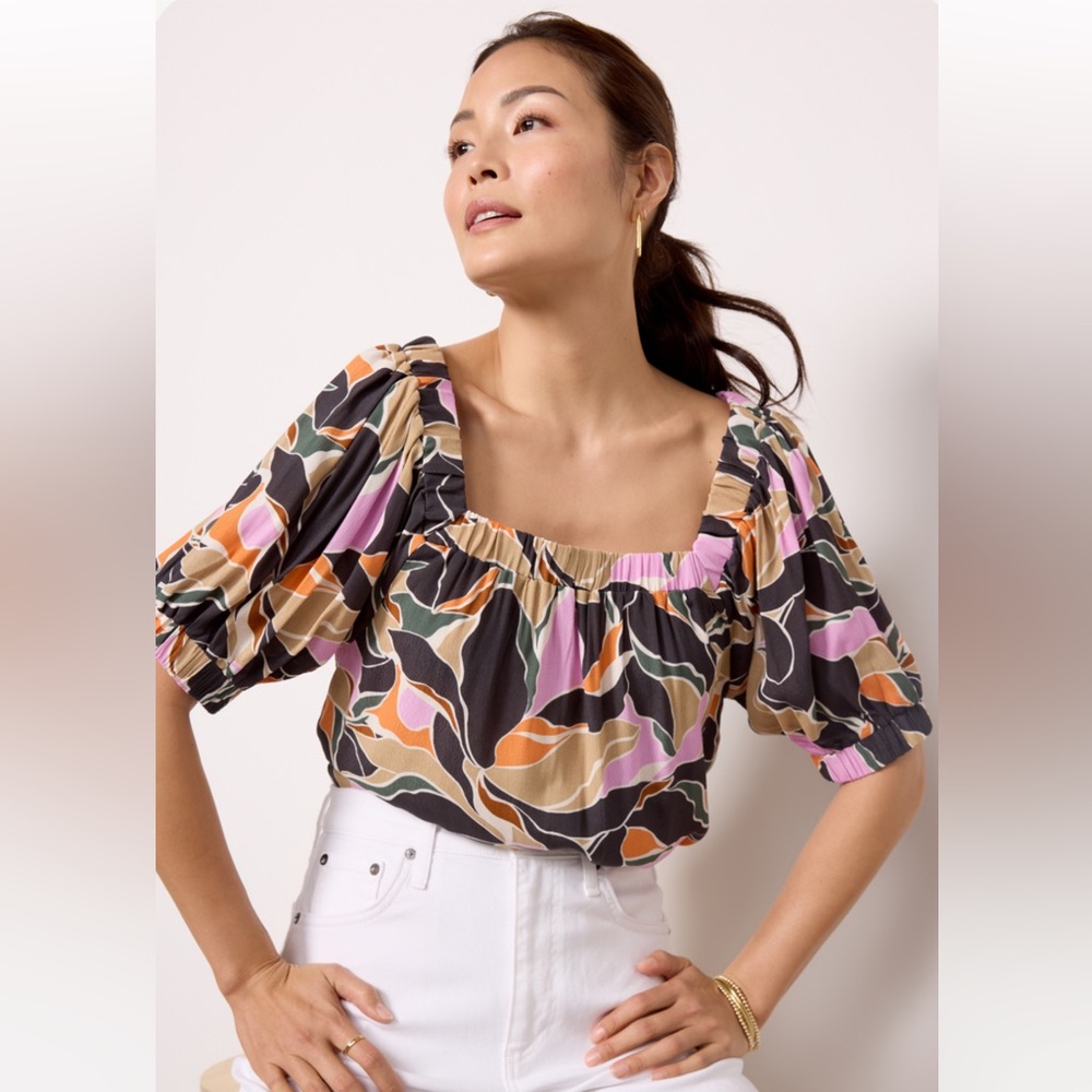 Evereve Lacey Square Neck Top size L